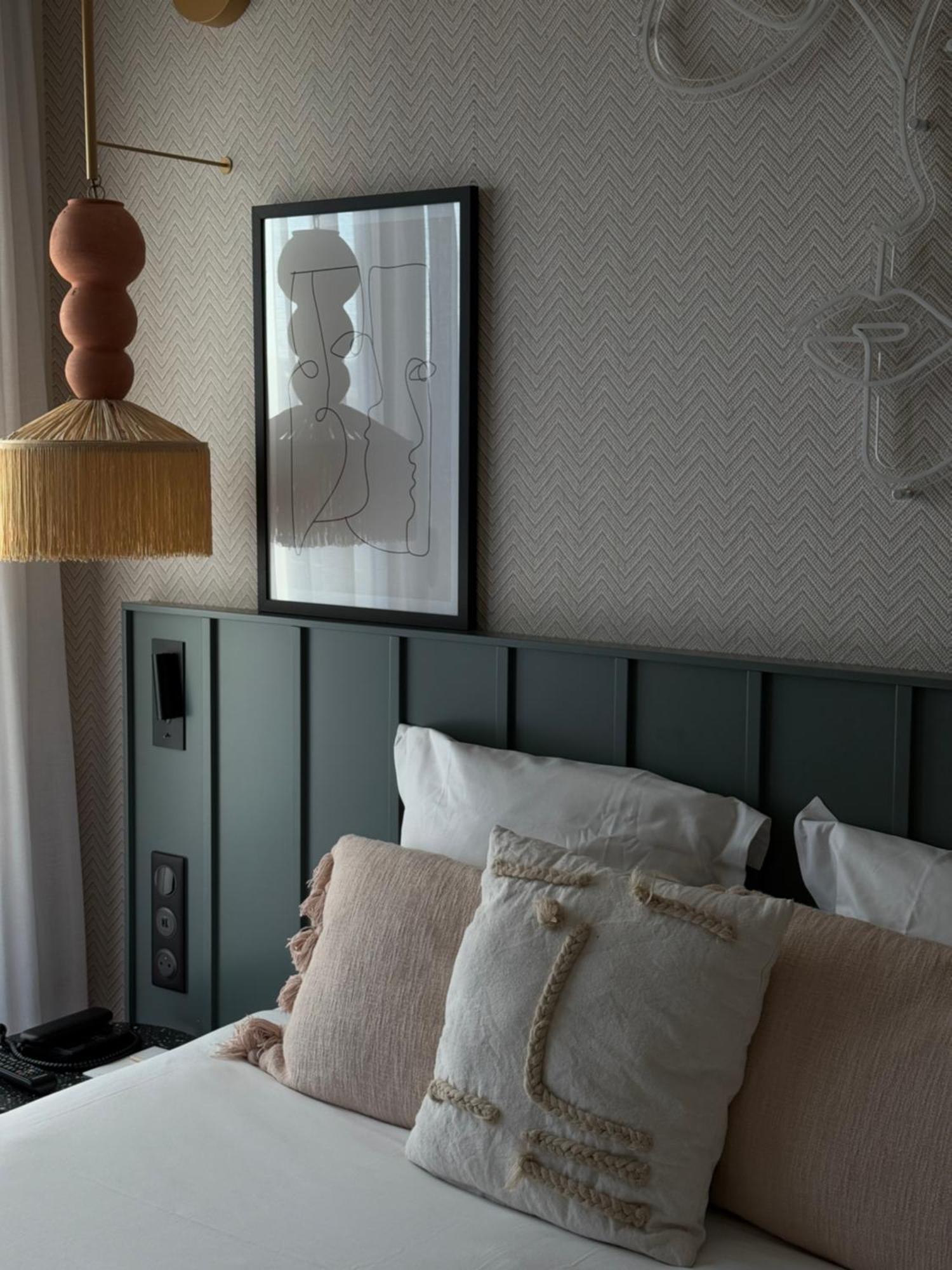 Bloom House Hotel & Spa Париж Экстерьер фото